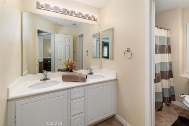 7 Moonstone, Mission Viejo, CA 92692