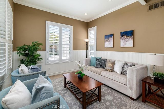 7 Moonstone, Mission Viejo, CA 92692