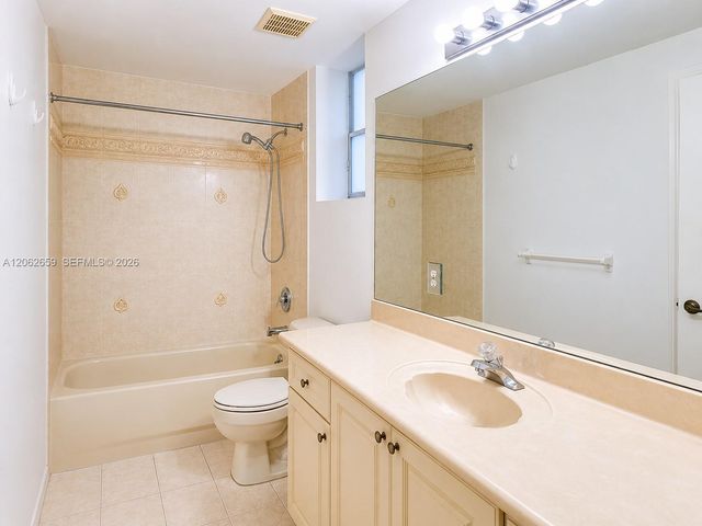 6560 NW 114th Avenue 505, Doral, FL 33178