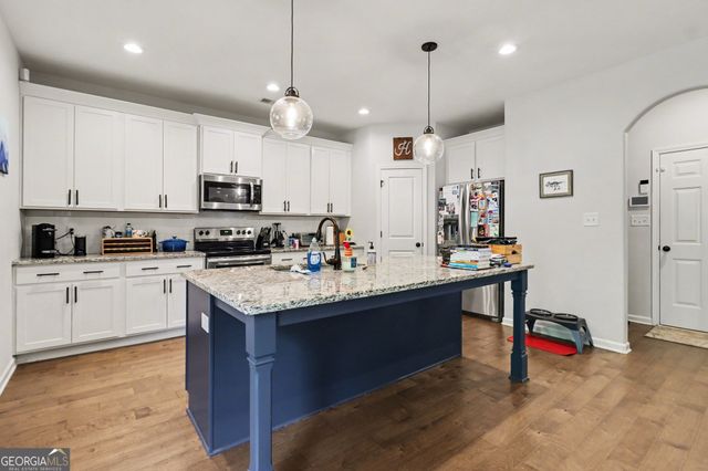 35 Alabama Avenue, Sharpsburg, GA 30277