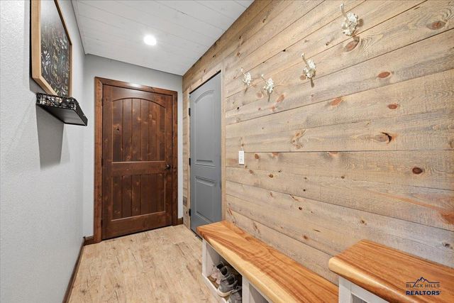 725 Maple Drive, Spearfish, SD 57783
