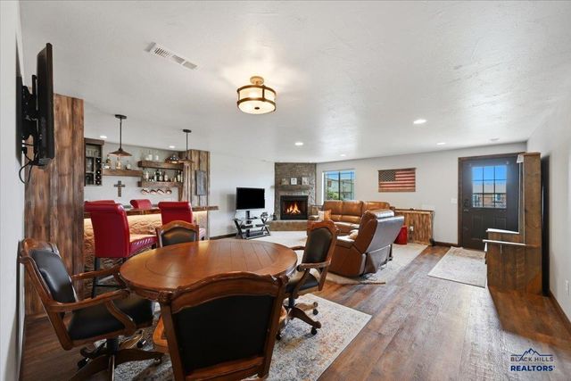 725 Maple Drive, Spearfish, SD 57783