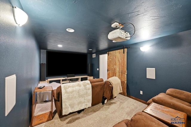 725 Maple Drive, Spearfish, SD 57783