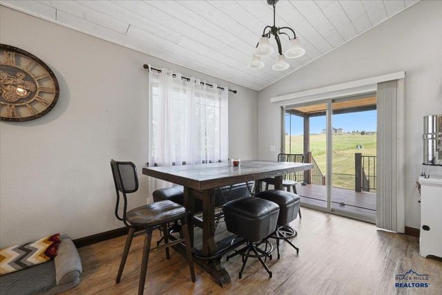 725 Maple Drive, Spearfish, SD 57783