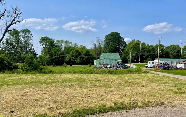8642 Water Street, Lancaster, OH 43130