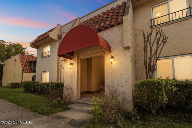 3914 TOREADOR Court 4, Jacksonville, FL 32217