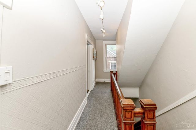 4235 Vine Street, Cincinnati, OH 45217