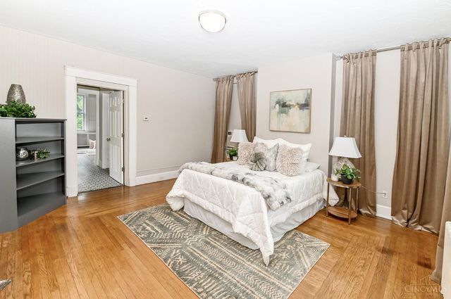 4235 Vine Street, Cincinnati, OH 45217
