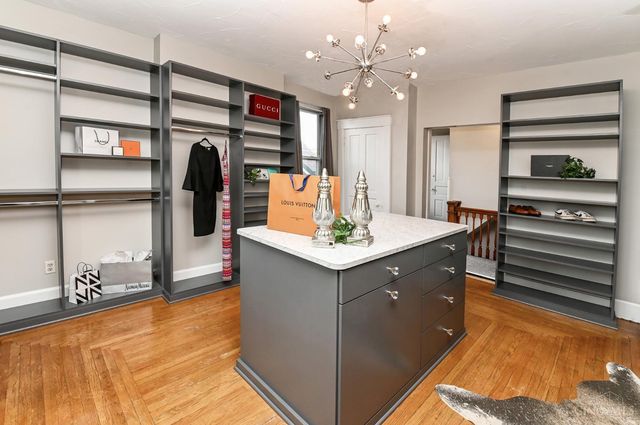 4235 Vine Street, Cincinnati, OH 45217