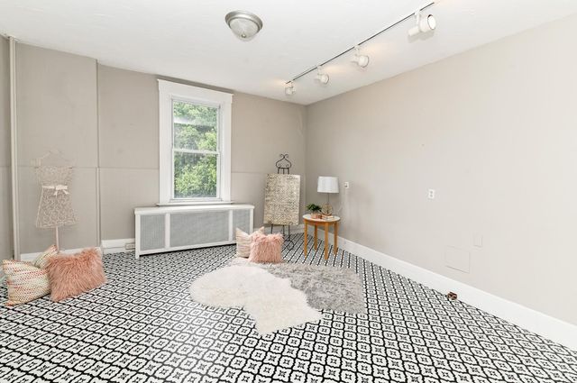 4235 Vine Street, Cincinnati, OH 45217