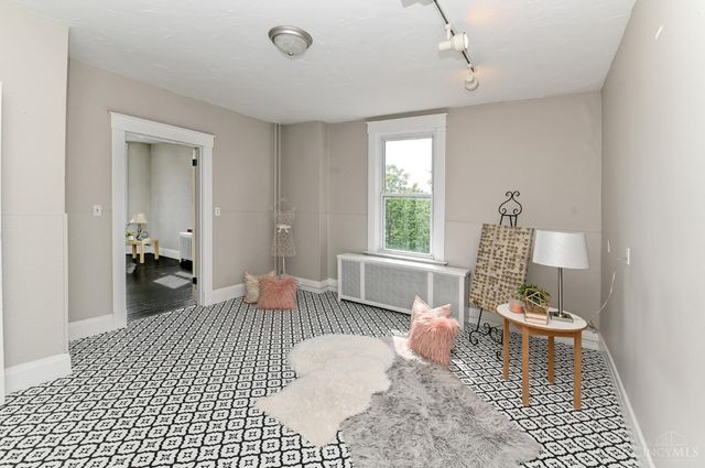 4235 Vine Street, Cincinnati, OH 45217