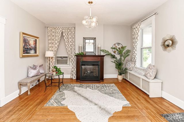 4235 Vine Street, Cincinnati, OH 45217
