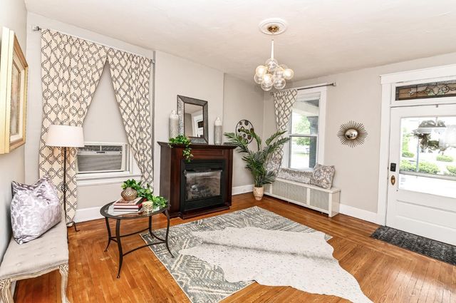 4235 Vine Street, Cincinnati, OH 45217