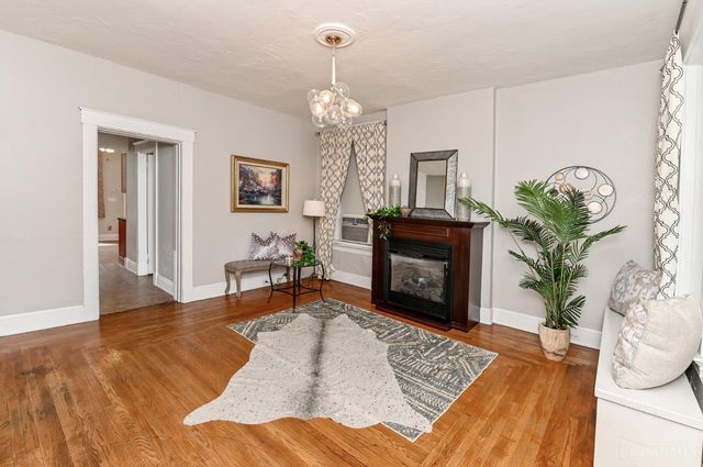 4235 Vine Street, Cincinnati, OH 45217