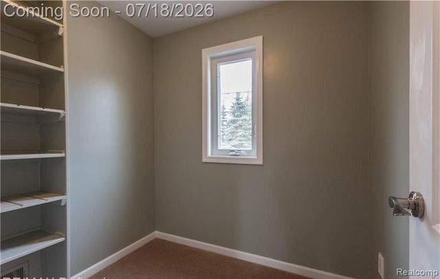 185 Fraser Street, Rochester, MI 48307