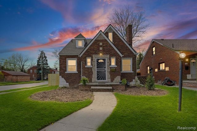 5901 Beaconsfield Street, Detroit, MI 48224
