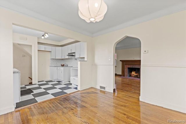 5901 Beaconsfield Street, Detroit, MI 48224