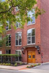 11 Lake Street 111, Wakefield, MA 01880