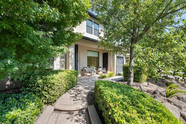 6243 Riverbank Cir, Stockton, CA 95219