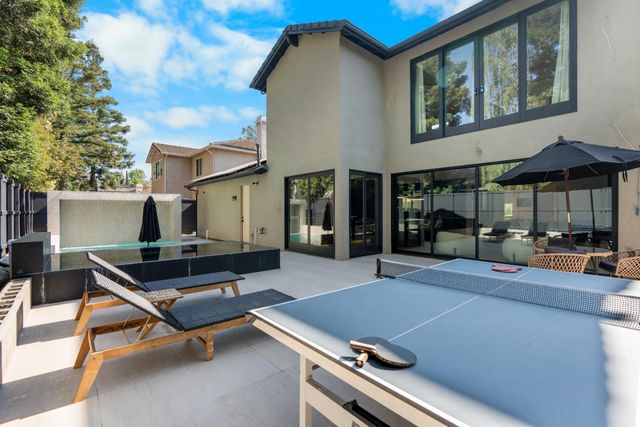 6243 Riverbank Cir, Stockton, CA 95219