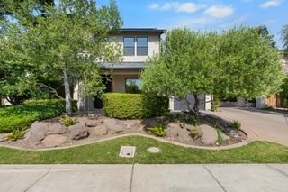 6243 Riverbank Cir, Stockton, CA 95219