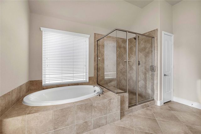 28011 Hallimore Drive, Spring, TX 77386