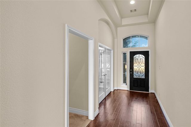 28011 Hallimore Drive, Spring, TX 77386