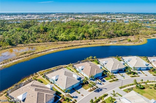 7096 Dominica DR, Naples, FL 34113