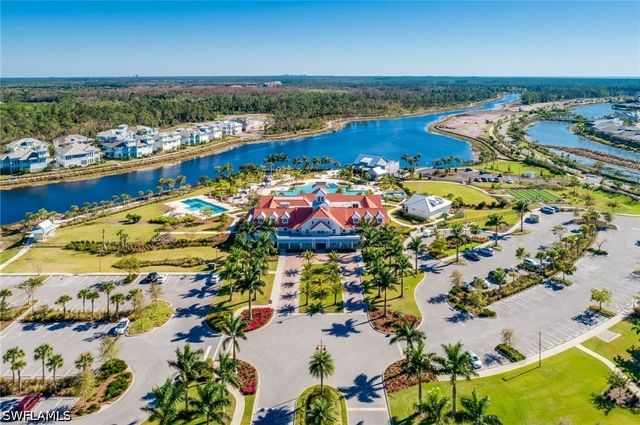 7096 Dominica DR, Naples, FL 34113