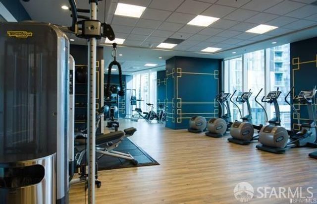 425 1st Street 3504, San Francisco, CA 94105