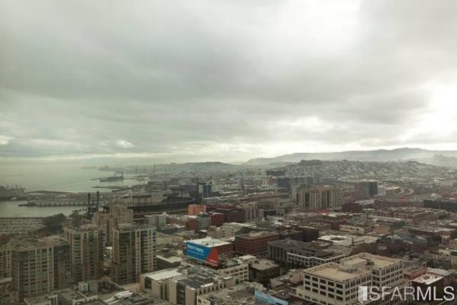 425 1st Street 3504, San Francisco, CA 94105