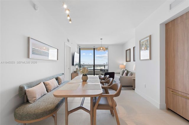 159 NE 6th St 2415, Miami, FL 33132