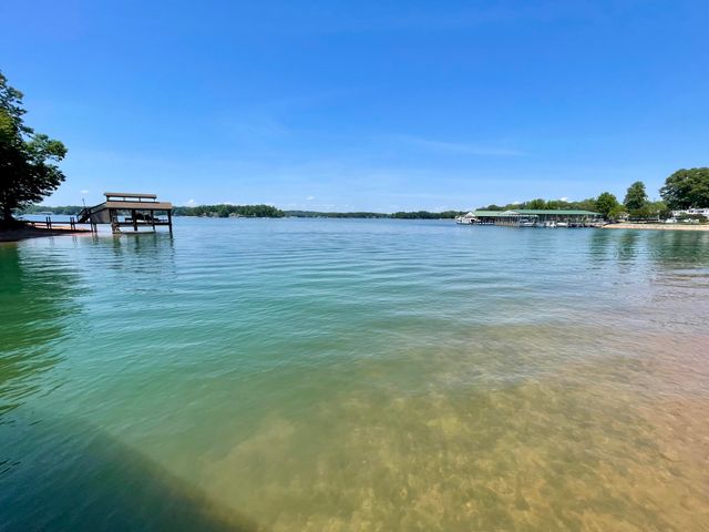 213 Saunders Point RD 6, Huddleston, VA 24104