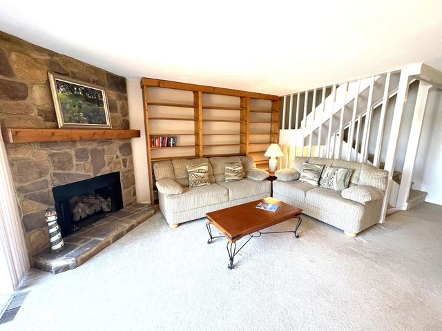213 Saunders Point RD 6, Huddleston, VA 24104