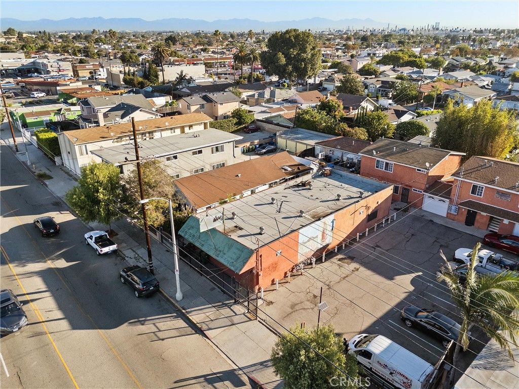1312 N Wilmington, Wilmington, CA 90744 — photo 2