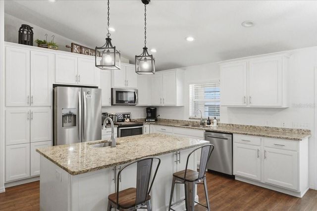 7125 HONEYSUCKLE DRIVE, Lakeland, FL 33813