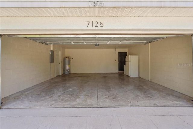 7125 HONEYSUCKLE DRIVE, Lakeland, FL 33813