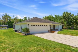 7125 HONEYSUCKLE DRIVE, Lakeland, FL 33813