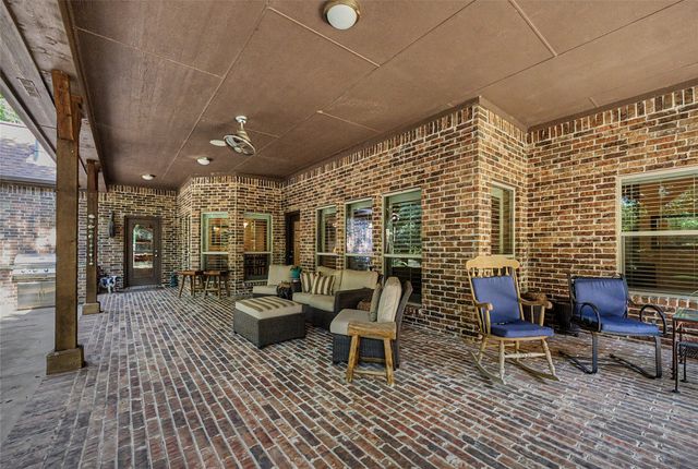 127 Cedar Bluff Court, Aledo, TX 76008