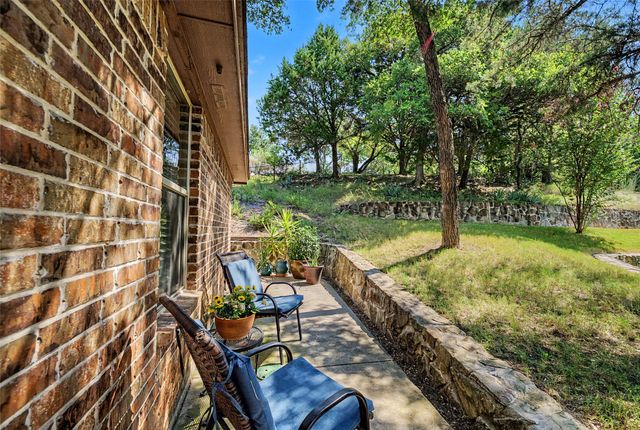 127 Cedar Bluff Court, Aledo, TX 76008