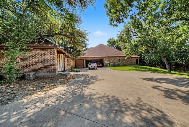 127 Cedar Bluff Court, Aledo, TX 76008