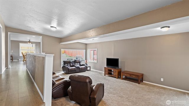 427 E Dayton Avenue, Dayton, WA 99328