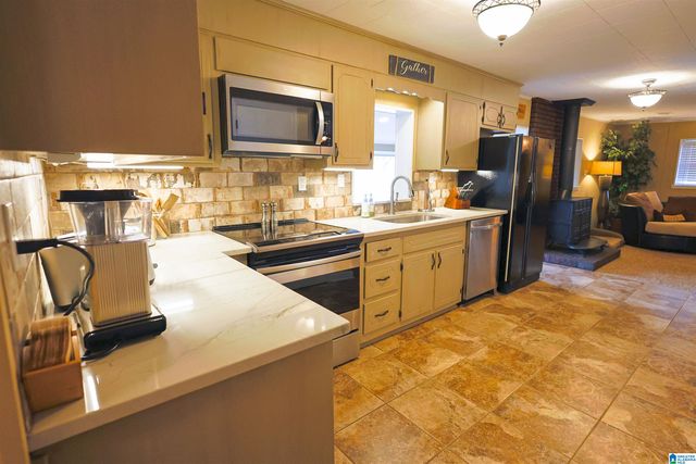 357 SAINT CHARLES AVENUE, Adger, AL 35006