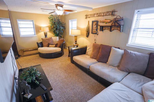 357 SAINT CHARLES AVENUE, Adger, AL 35006