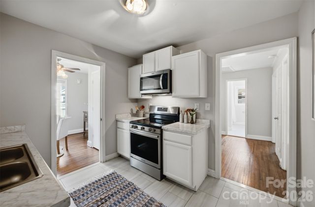 2516 Elon Street, Charlotte, NC 28208