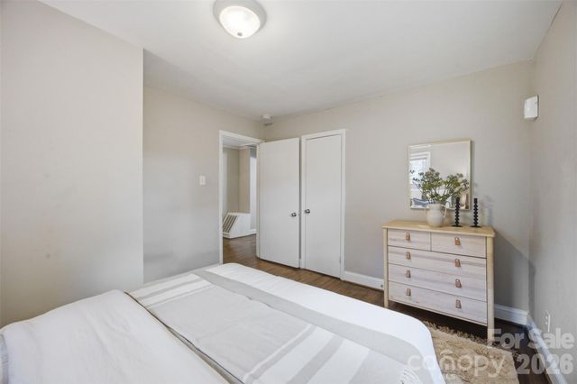 2516 Elon Street, Charlotte, NC 28208