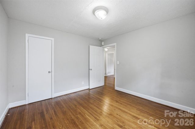 2516 Elon Street, Charlotte, NC 28208