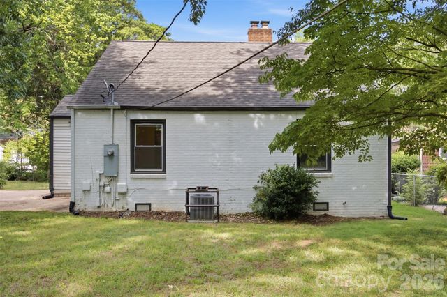2516 Elon Street, Charlotte, NC 28208