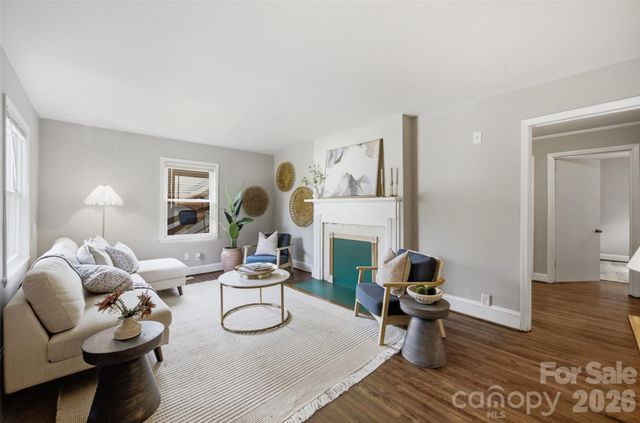 2516 Elon Street, Charlotte, NC 28208