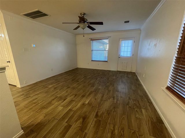 15137 Sarah's Creek DR, Pflugerville, TX 78660